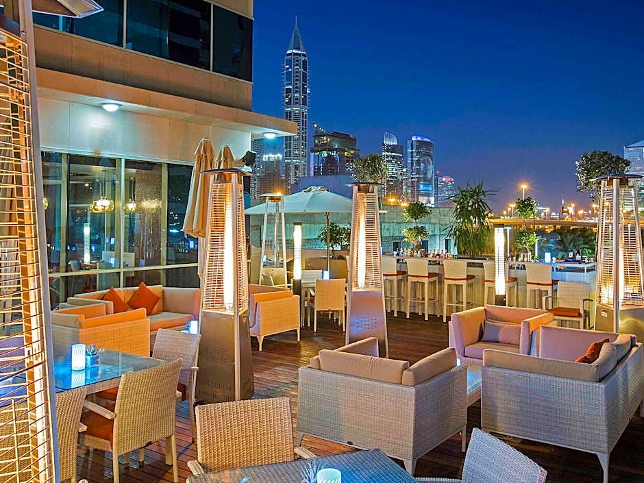 Pullman Dubai Jumeirah Lakes Towers