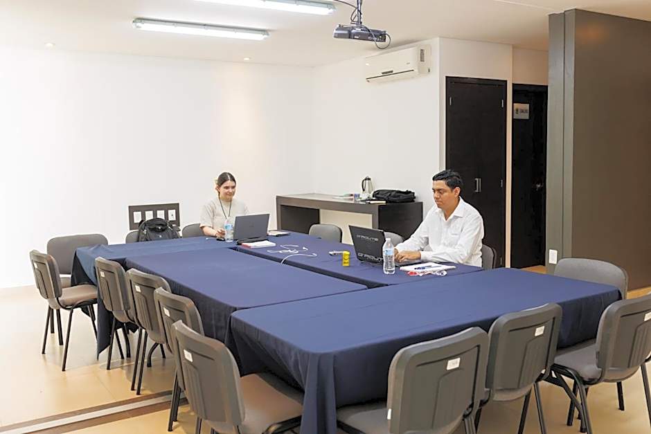 Diverxo Hotel & Villas