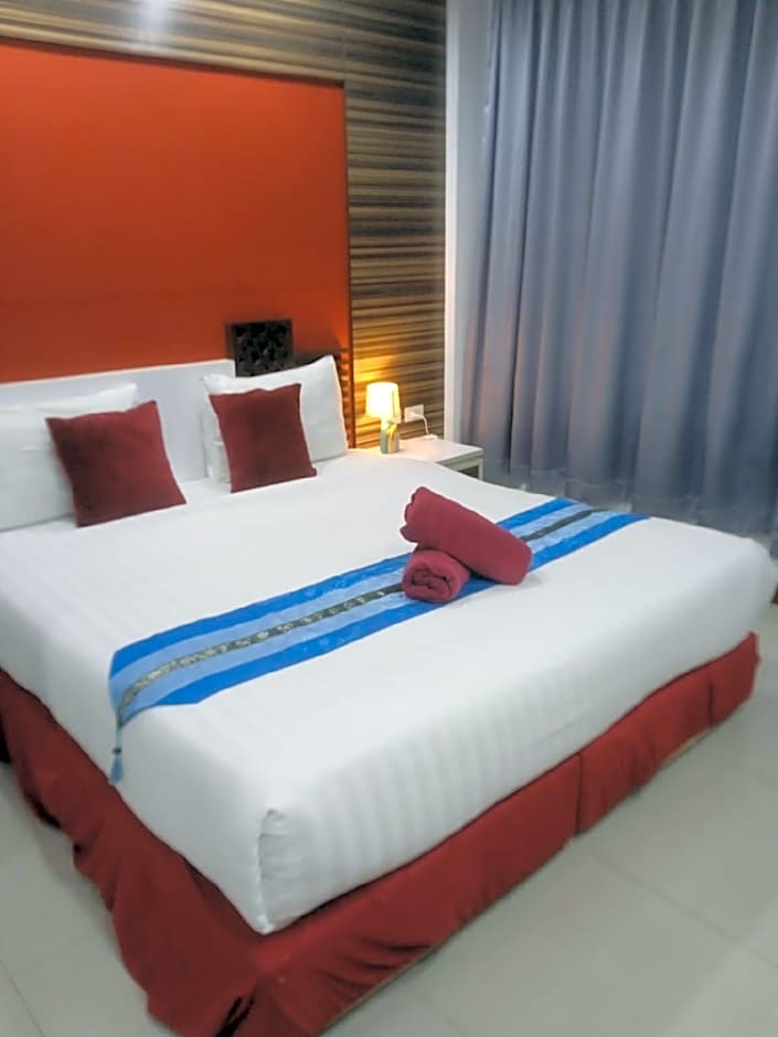 Patong Max Value Hotel