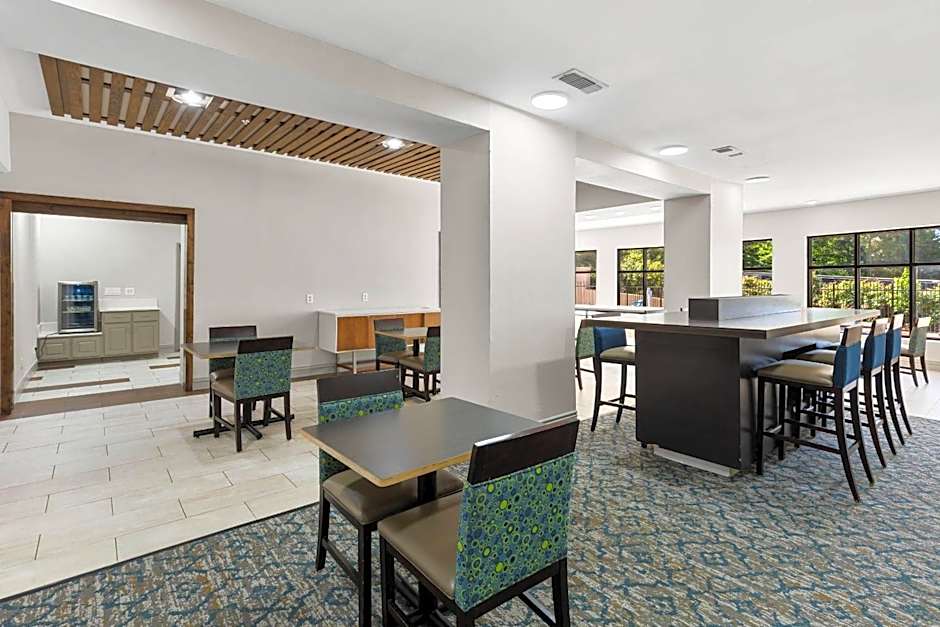 Comfort Inn & Suites Tyler North