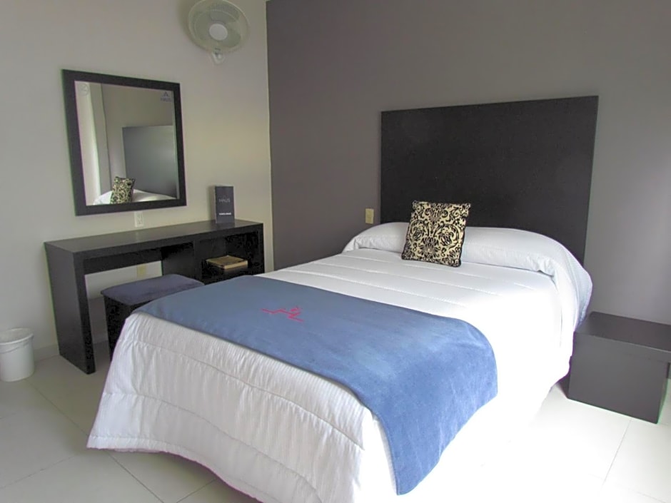 Hotel HAUS Express