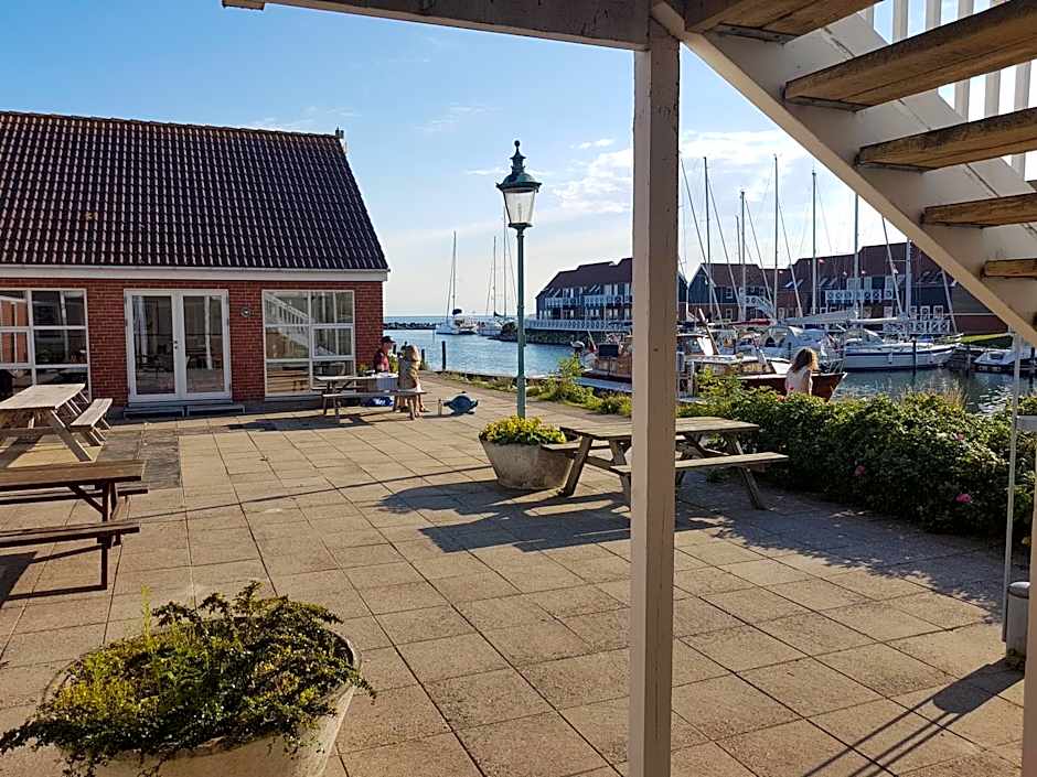 Klintholm Marina Park Cabins