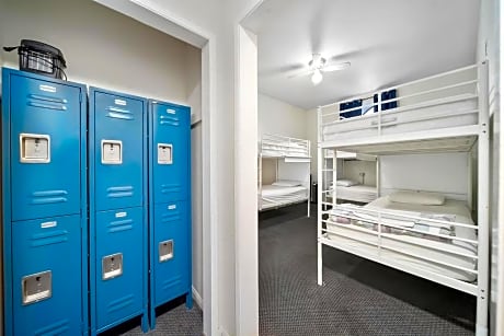 6-Bed Mixed Dormitory Room