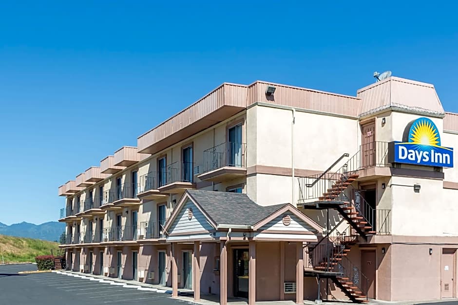 Days Inn by Wyndham Medford