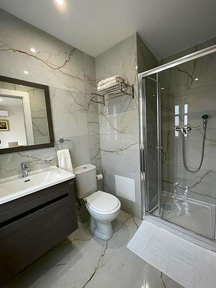 La Reggia Seaview Guesthouse