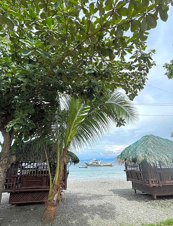 Casa Anaya Vacation Beachfront Home