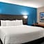 La Quinta Inn & Suites by Wyndham Chicago Tinley Park