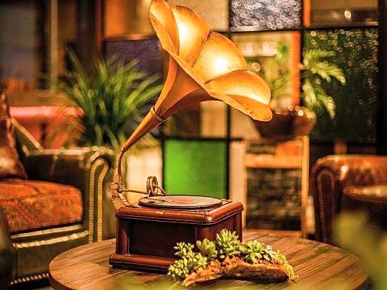 James Joyce Coffetel Yichang East – Yichang, OH