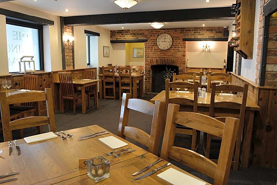 Greyhound Inn