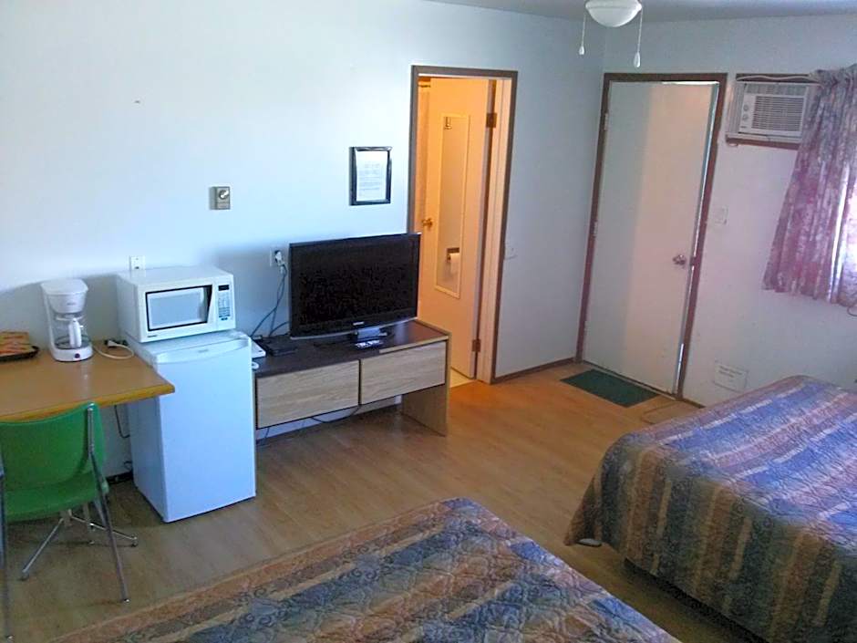 Moosomin Motel