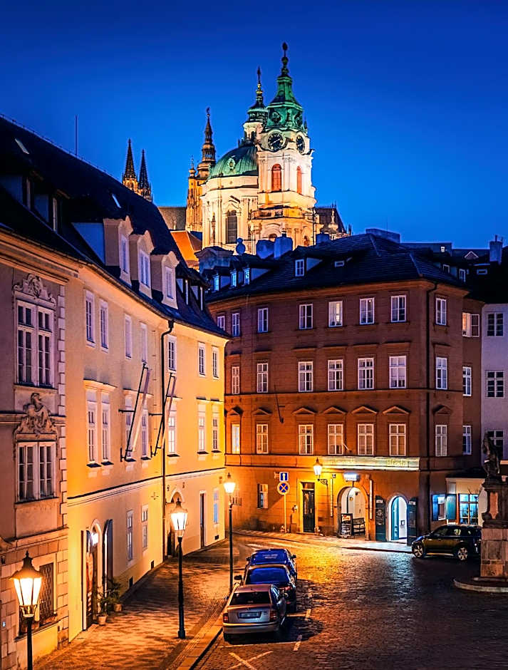 Old Royal Post Boutique Hotel & Premium Suites