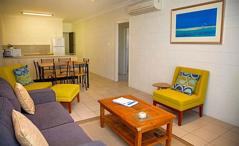 Apollo Jewel Beachfront Apartments