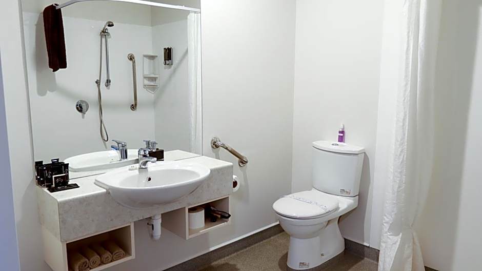 ASURE Phoenix Motor Inn