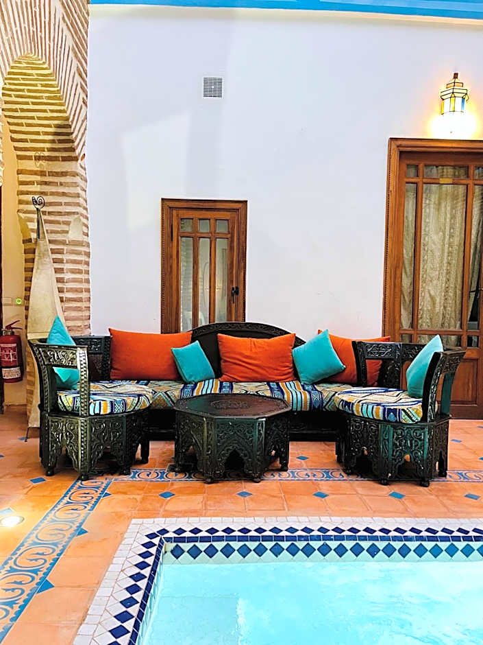 Riad Zarka By La Siredrah