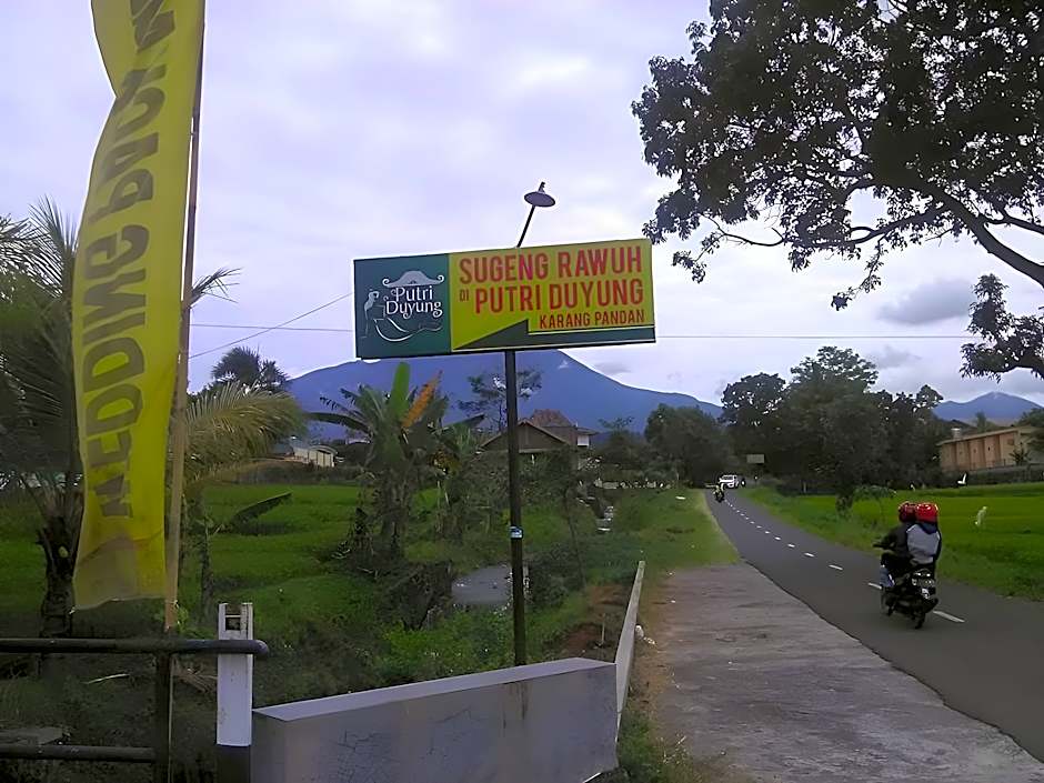 Putri Duyung Guest House