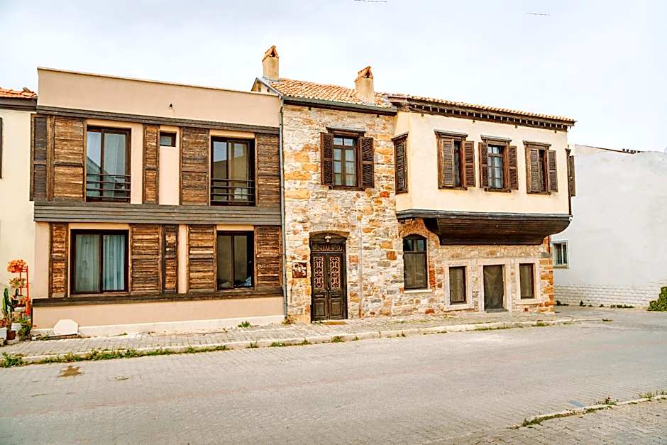 Nill's Stone House Otel