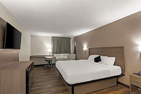 Queen Room - Disability Access