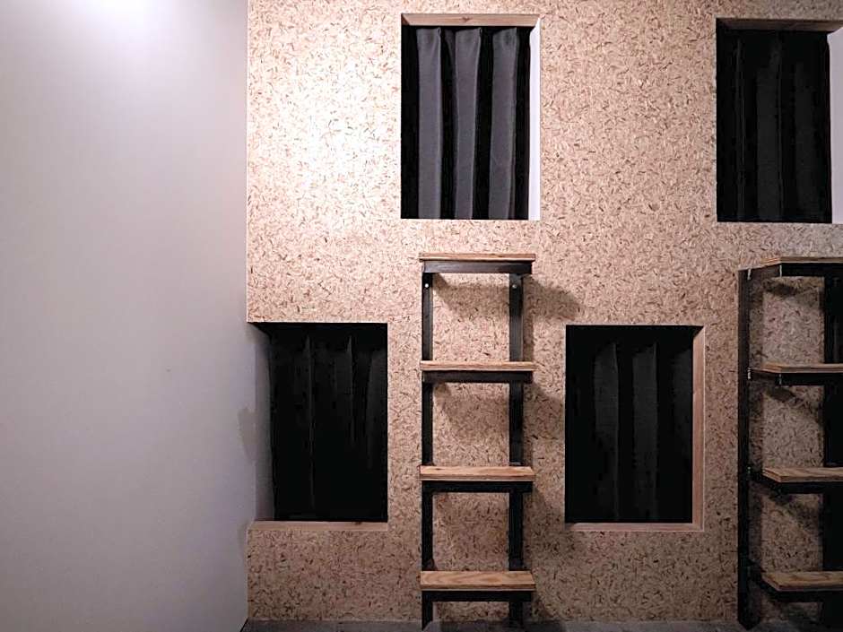 BENCH hostel & 3rd place