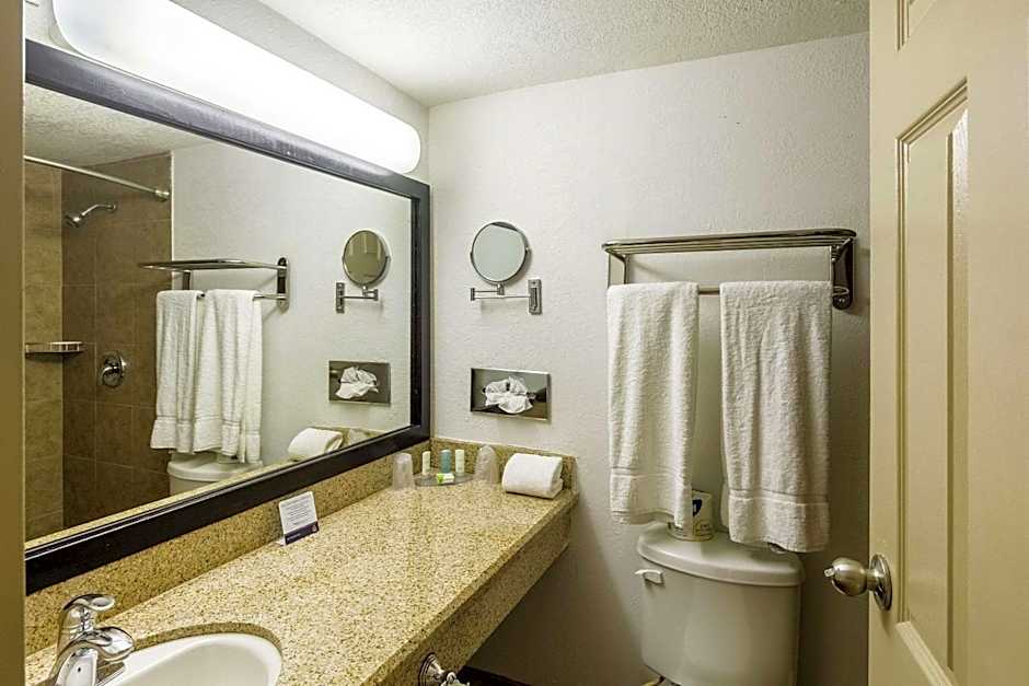 Clarion Inn near McAllen Airport