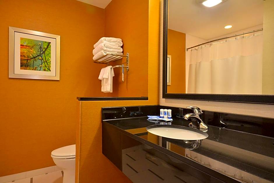 Fairfield Inn & Suites by Marriott St. Louis Pontoon Beach/Granite City, IL