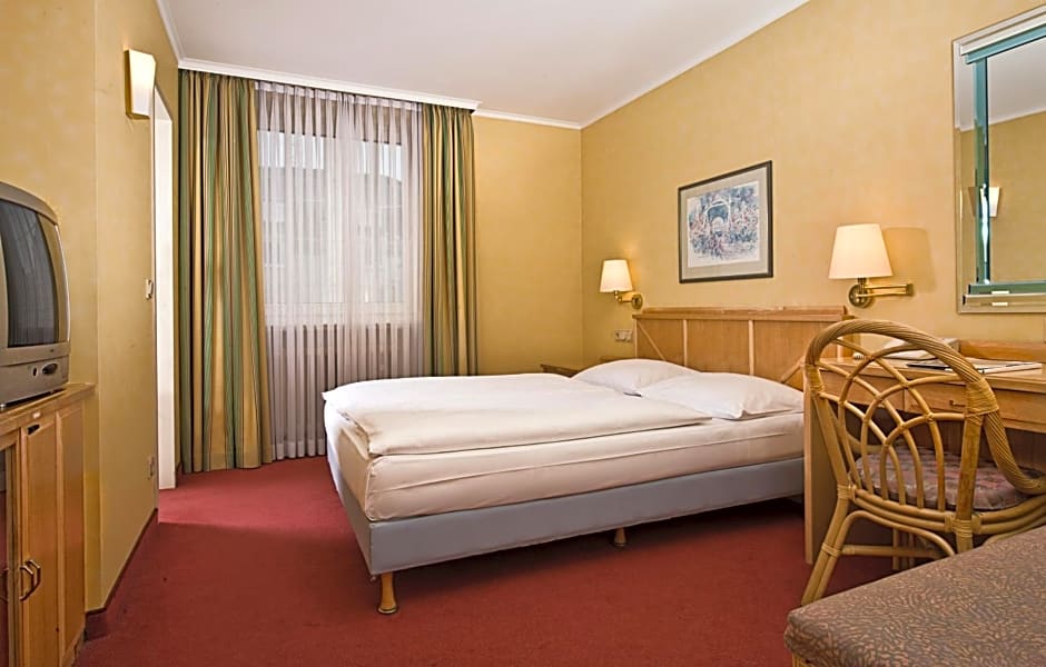 Tryp By Wyndham Koeln City Centre