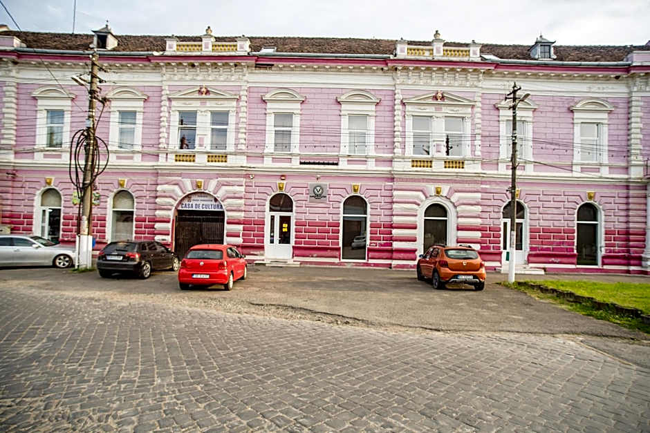 HOTEL MARION