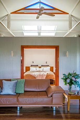 Luxury One-Bedroom Villa