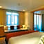 Arro Khampa by Zinc Journey Lijiang