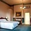 The Hotel Shamrock