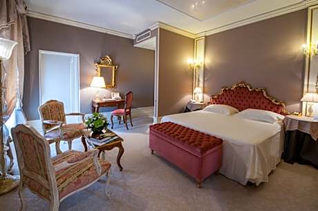 Sagredo Venetian Double