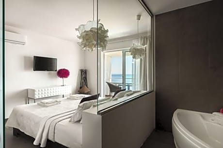 Two Bedroom Superior Suite Sea View
