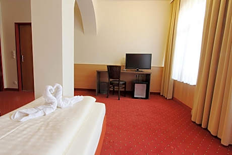 Superior Single Room