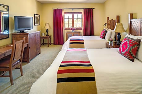 Deluxe Double Room - Disability Access/Roll-In Shower