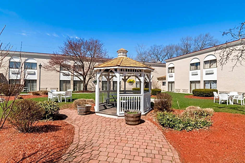 Clarion Inn North Haven - New Haven North