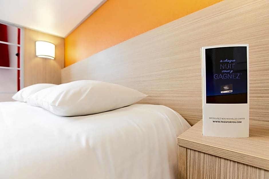 Premiere Classe Paris Ouest - Pont de Suresnes Hotel