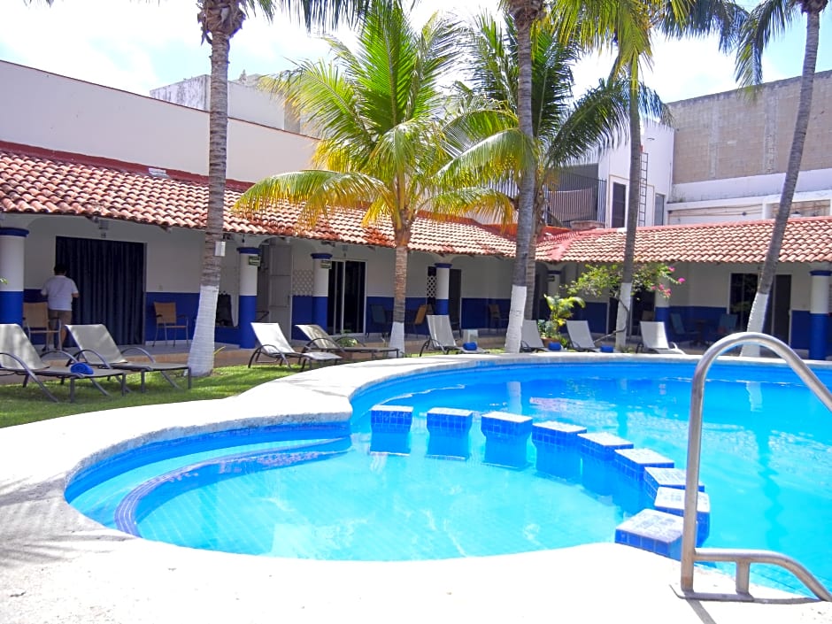 Hotel Plaza Almendros