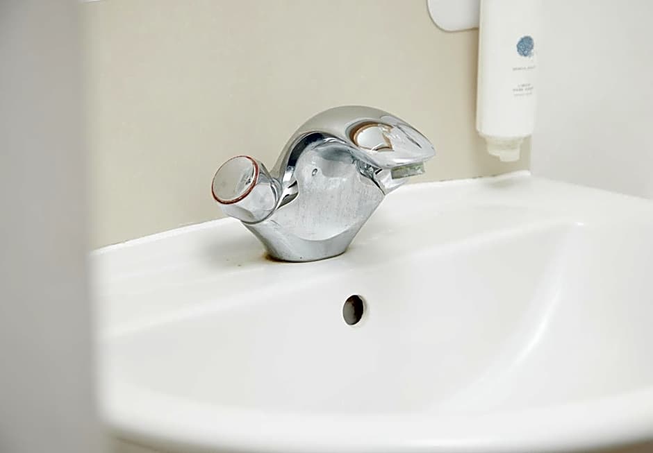 Kings Arms Hotel by Greene King Inns