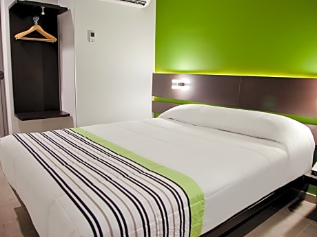 ONE QUEEN BED