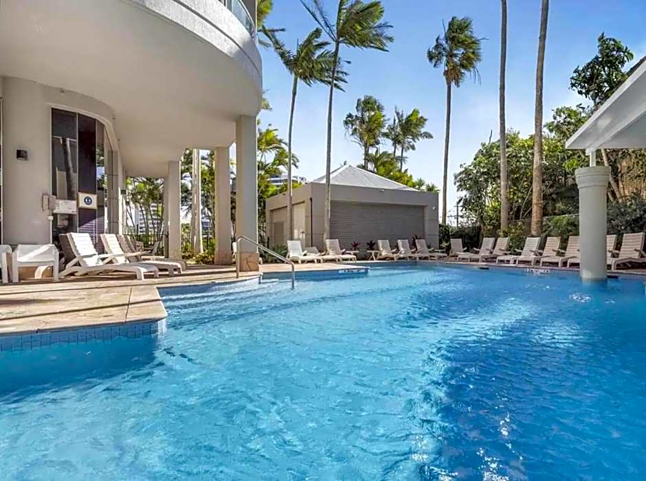 Deluxe Private Apartment and Studio - Ocean Views