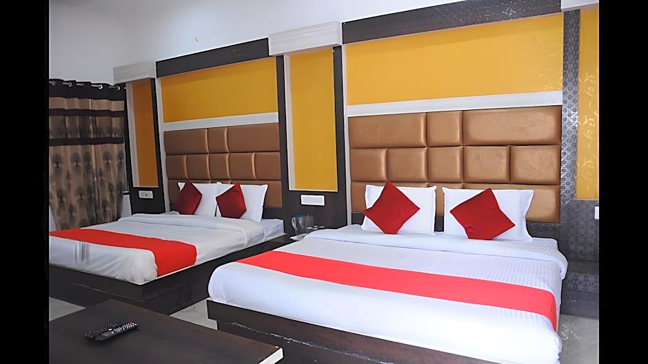 Hotel Lords Paradise