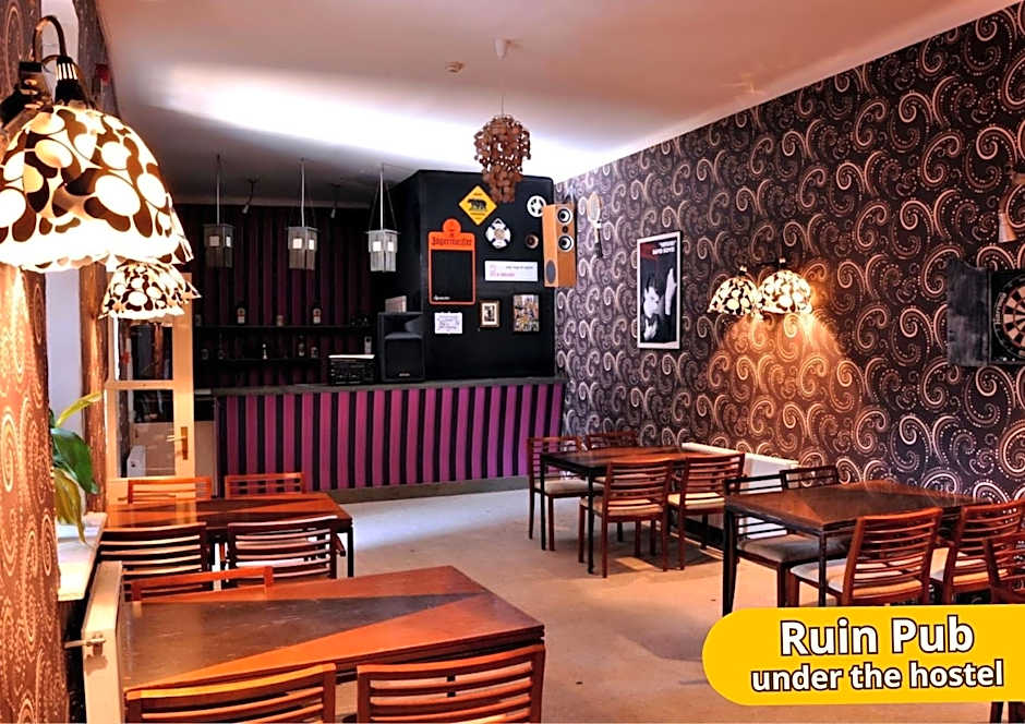 GoodMo Budapest Smart Rooms