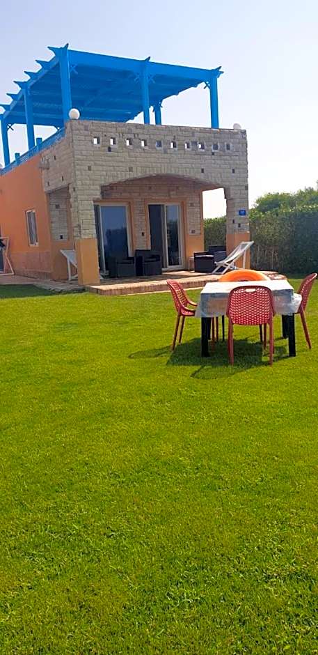 Foto 1 von 26 von first row villa