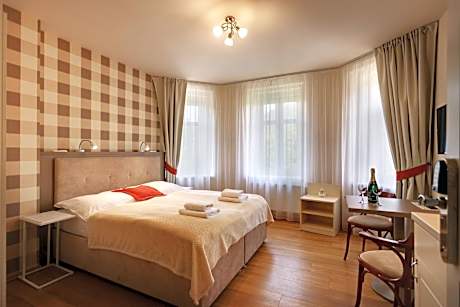 APARTMÁNY ADAM