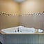 Quality Inn & Suites Windsor