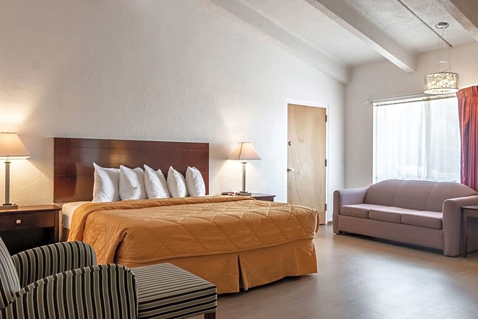 Rodeway Inn