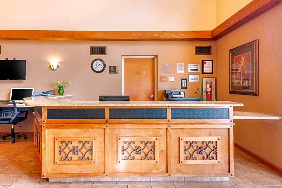 Clarion Inn Ormond Beach at Destination Daytona