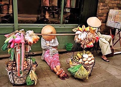 B&B View Talay 1B by Franco Jontiem