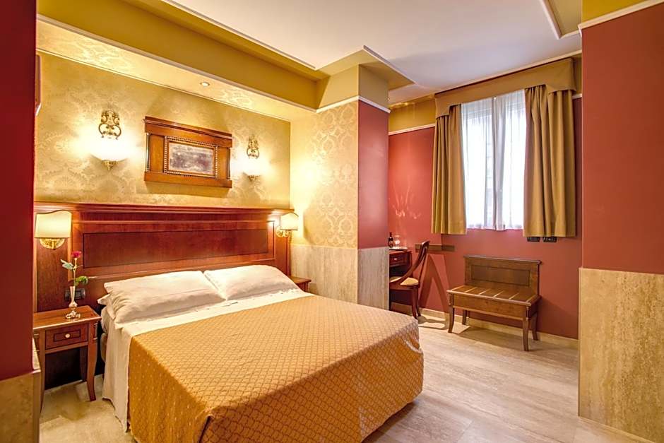 Aurelius Art Gallery Hotel