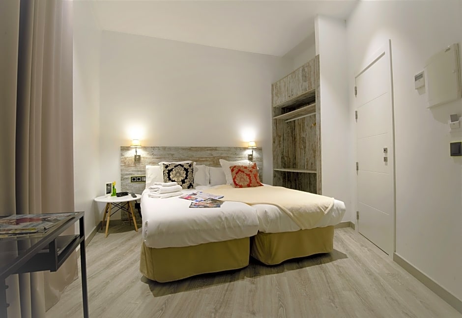 Dreamkeys Apartments & Suites