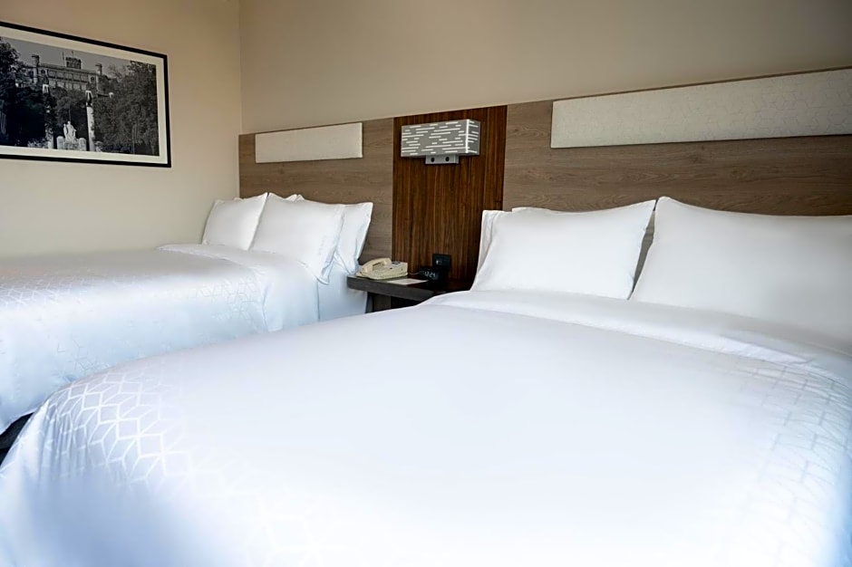 Holiday Inn Express Mexico City Satelite By IHG